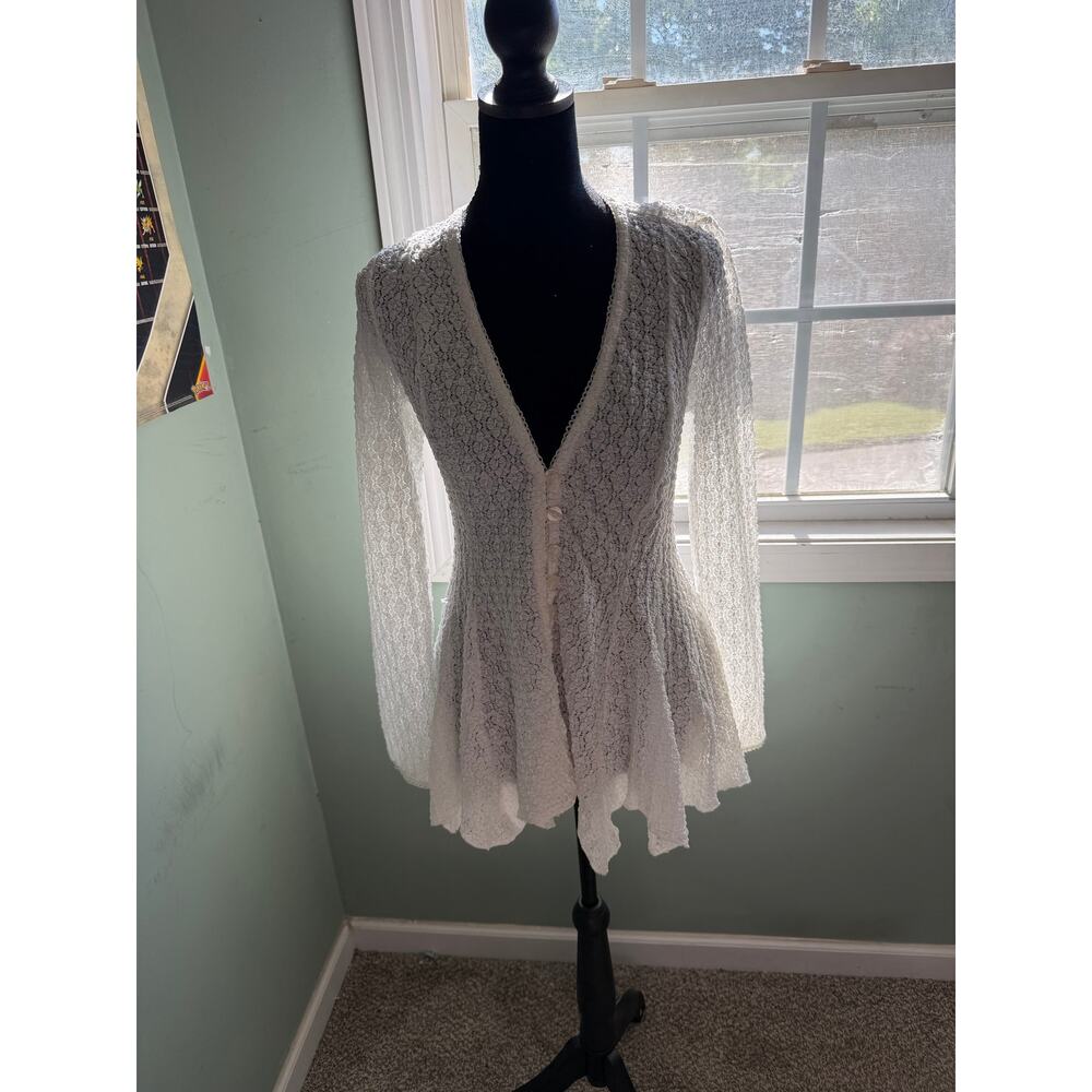 Free People Sheer White Lace Long Sleeve Button Front Blouse Peplum Small